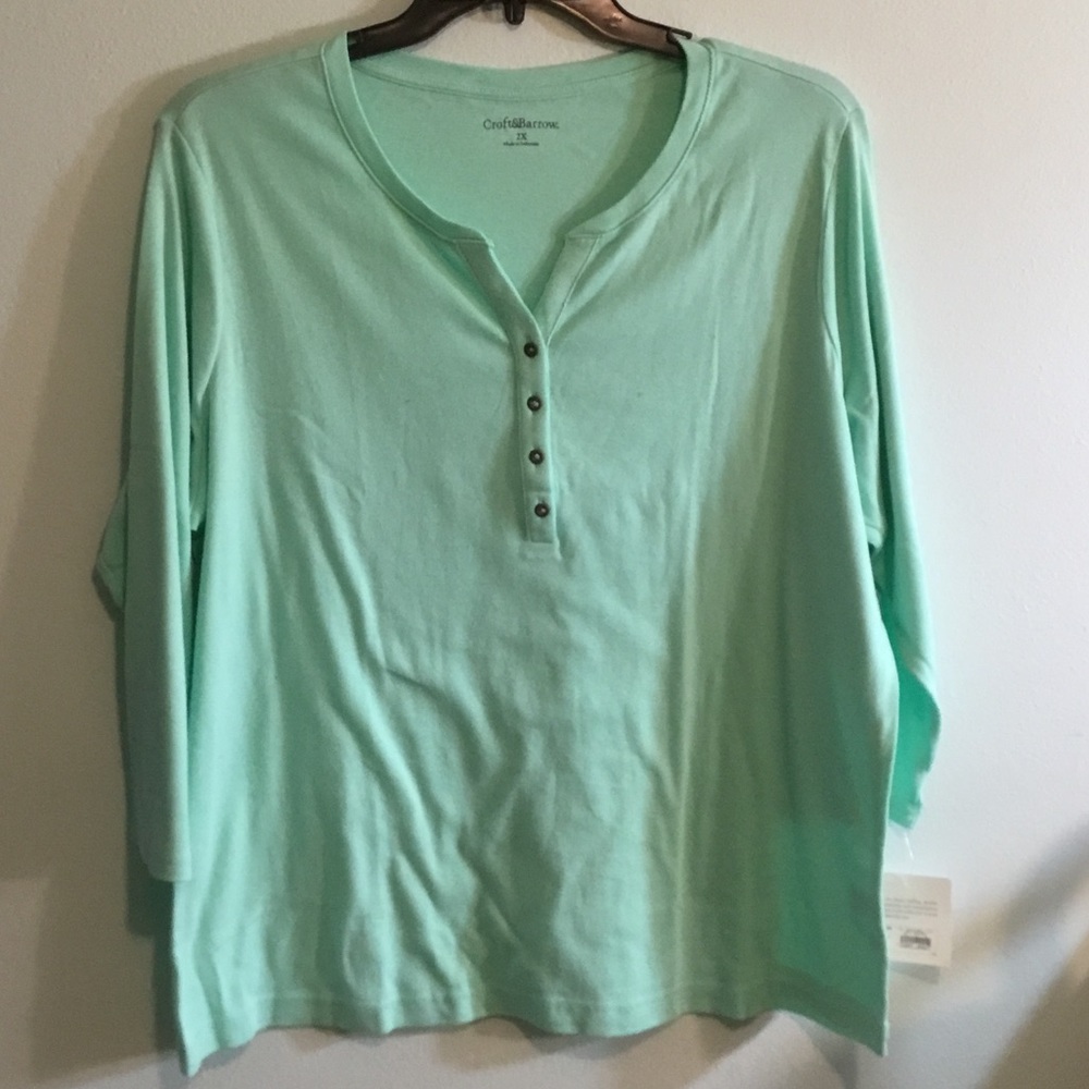 croft & barrow Mint Green 3/4 Sleeve Henley Top